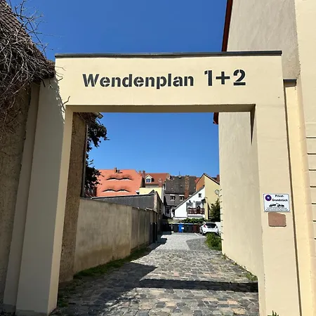 Daire Hohe Gaeste - Zentral, Barrierefrei, Hunde Willkommen Naumburg (Saale)