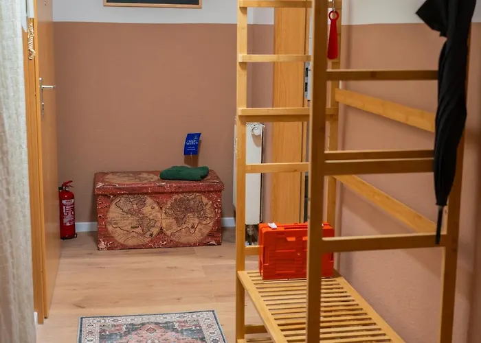 Hohe Gaeste - Zentral, Barrierefrei, Hunde Willkommen * Naumburg (Saale)